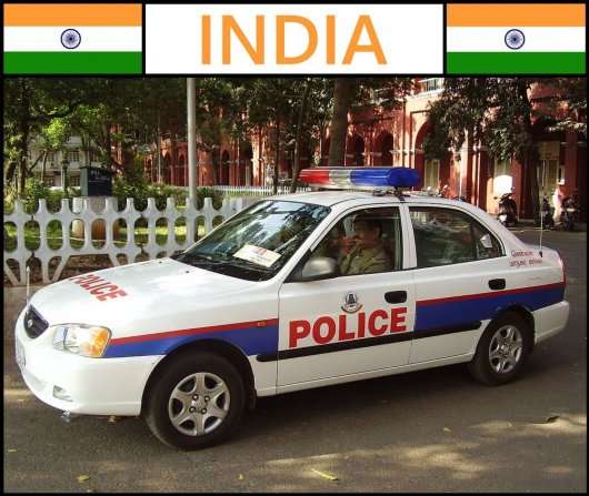 Поліцейські автомобілі з 25 країн світу