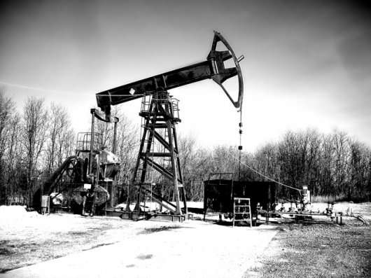 Аналітик прогнозує обвал цін на нафту до 10 доларів