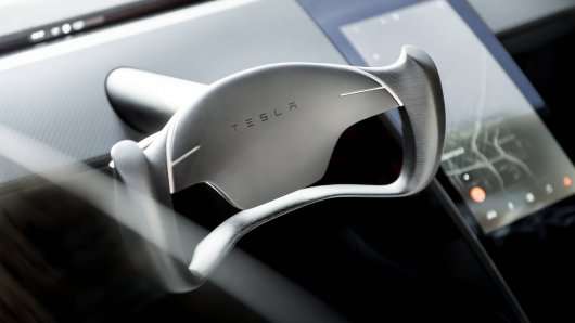 Tesla Roadster, 10 000 Нм і 2,0 секунди до 100 км/год
