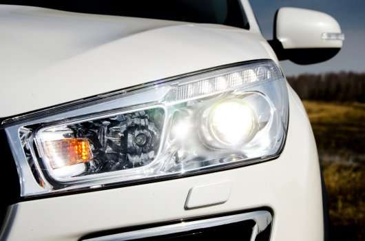 Заміна ламп в автомобілі: Не все так просто