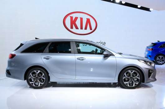 Новинки Женевського автосалону: Kia представив універсал Ceed