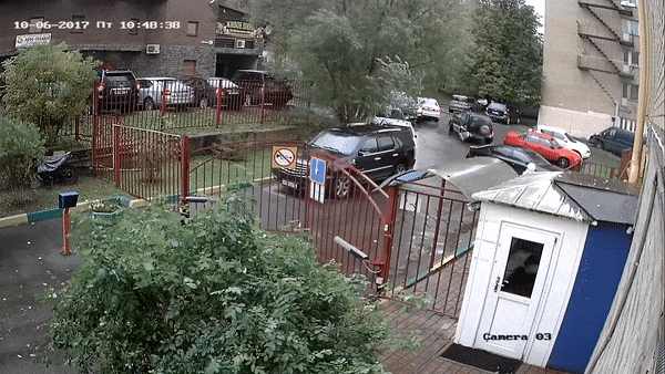 Пенсіонер зробив 4 аварії за 30 секунд Відео