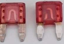 Чому не заводиться машина якщо акумулятор заряджений