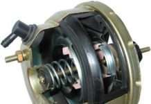 Як працює вакуумний підсилювач гальм