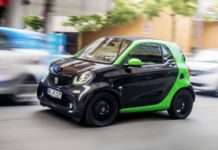 Електричний Smart ForTwo показав, як потрібно проходити краш-тести