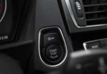 Найбезглуздіші функції в автомобілях