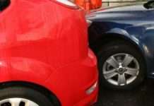 Ось хто повинен оплачувати збитки, якщо винуватець ДТП невідомий