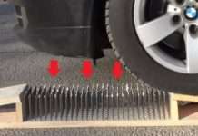 Що буде якщо автомобіль наїде на 300 цвяхів