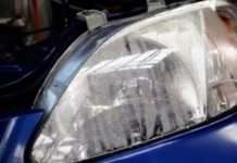 Ось чому в машині запотівають фари