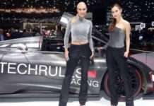 Найгарячіші дівчата автосалону в Женеві