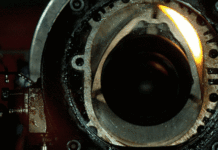 Відео, в якому показано, як працює роторний двигун зсередини