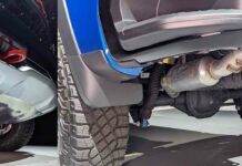 Пікап chevrolet silverado zr2 першим знайшов новий інтер’єр