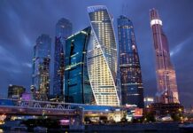 Столична влада заборонила їздити транзитом і паркуватися в ” москва-сіті»