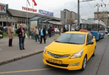 У столиці знизилося число дтп за участю таксистів