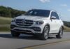 Двері mercedes-benz порівняли з гільйотинами