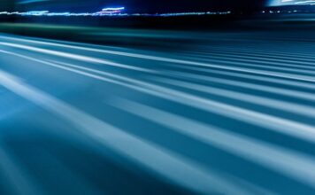 Влада вирішила знизити нештрафований поріг швидкості до 10 кілометрів на годину