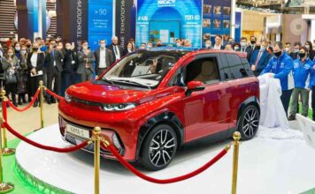 Що сталося в автомобільному світі за тиждень? оголошено старт продажів кама-1, представлений електромод mini і суперкар на кожен день від батька-творця mclaren f1