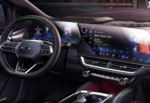 GM: CarPlay – Прощай, Мир Здравствуй! Или Почему Автопроизводитель Держит Курс на Самостоятельность