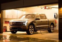 Ford може призупинити виробництво електричного пікапа F-150 Lightning