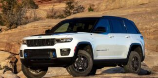 Jeep 4xe terugroepcrisis: motorvervuiling vergroot de montageproblemen