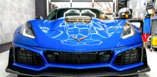 Classic Corvettes Outbid New ZR1 in Collector Frenzy