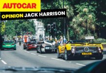 Полювання за Перевагою: Дитяча Одержимість Суперкарами