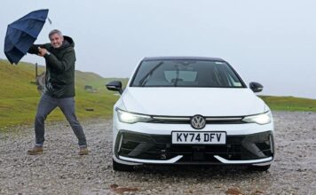 Volkswagen Golf R: Довгостроковий Огляд – Гарячий Хетчбек для будь-яких погодних умов