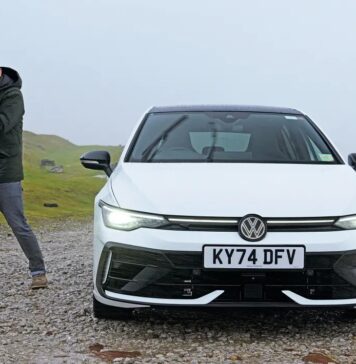 Volkswagen Golf R: Довгостроковий Огляд – Гарячий Хетчбек для будь-яких погодних умов