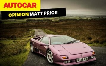 Недоліки в дизайні суперкарів: чому автомобілі не справляються зі справжніми дорогами?