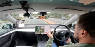 Tesla Australia Akan Mengakhiri Pembelian Self-Driving Penuh di Muka