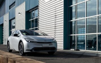 Гібридні автомобілі надійніші за бензинові?