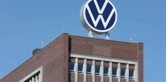 Volkswagen Объявляет о Сокращении 50 000 Рабочих Мест на Фоне Снижения Прибыли