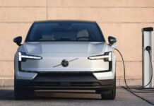 Volvo EX30: Друга відкликання через ризик загоряння батареї