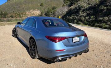 2026 Mercedes-AMG S63 E Performance: Дорожня подорож Каліфорнією