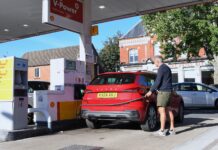 Зростання Цін на Паливо: Чому Ціни Зростають і Чого Водіям Варто Очікувати