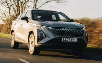 Omoda 5 (2026): Огляд бюджетного кросовера, що швидко розвивається.