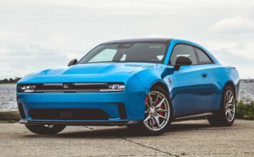Dodge Відроджує Плани 900-Сильного Charger Banshee EV