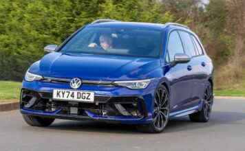 Volkswagen Golf R Estate: Продуктивність і Простір за Менш ніж 302 Фунтів на Місяць
