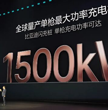 BYD Розгорне Мережа Надшвидкої Зарядки Потужністю 1500 кВт по всьому світу до кінця 2026 року