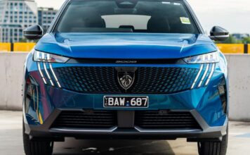 Оголошено відгук автомобілів Peugeot 3008 та 5008 через проблеми з безпекою