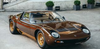 Lamborghini celebra el legado de Miura con una restauración magistral en Roma