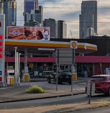 Зниження Акцизу на Паливо: Чому Ціни Поки Не Падають