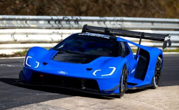 Ford GT Mk IV Встановив Новий Nürburgring рекорд для Автомобілів з Двигуном Внутрішнього Згоряння