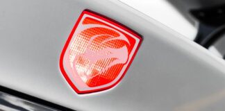 De geest van de Viper keert terug als de Dodge Copperhead