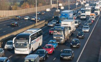 Дорожній рух нарешті перевищив рівень до COVID-19, але чи витримає він?