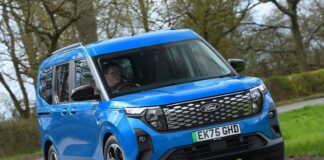 Ford e-Tourneo Courier (2026): The Electric Small Van That Trades Space for Speed