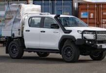Toyota зміцнює підвіску HiLux. Але це не пряма битва