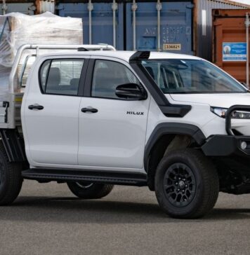 Toyota зміцнює підвіску HiLux. Але це не пряма битва
