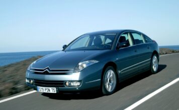 Французька розкіш: короткий та нерівний ренесанс