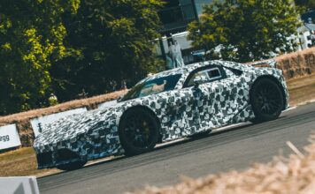 Нова електрична Lexus LFA – це не про імітацію шуму